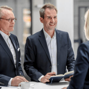 Legal Recruiting Essential: Pre-Onboarding von Juristen (und wie Sie am besten Ghosting verhindern) 1 Legal Recruiting Essential: Pre-Onboarding von Juristen (und wie Sie am besten Ghosting verhindern) 2